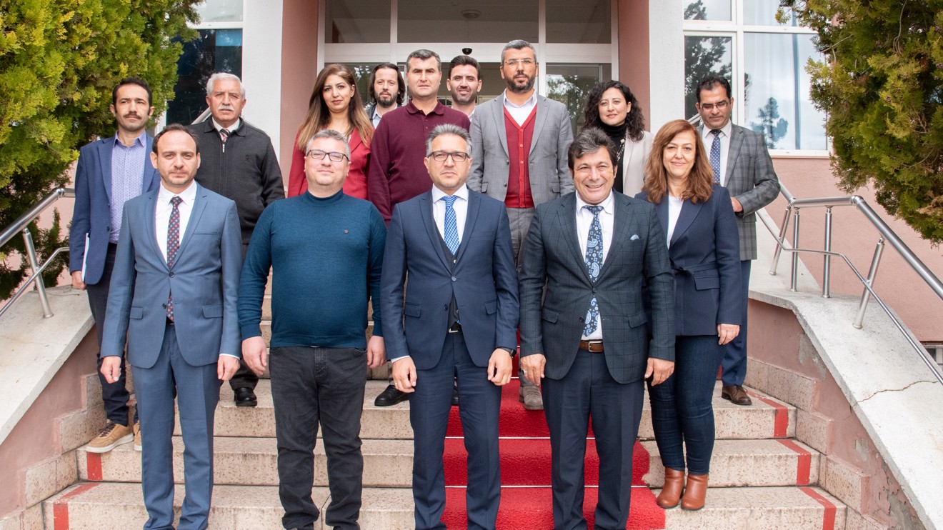 Selçuk Üniversitesi Sivil Havacılık Yüksekokulunda akademik kurul toplantısı gerçekleştirildi